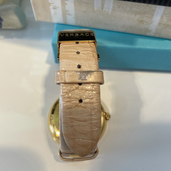 Versace women’s crystal accented watch - Picture 3 of 8